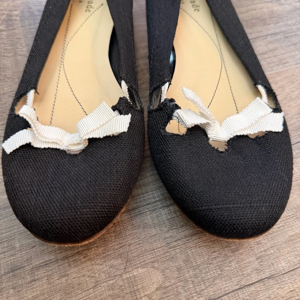 Kate Spade Black Ballet Flats Bow Women's‎ 6B Feminine Career Wood Heel Girlhood
